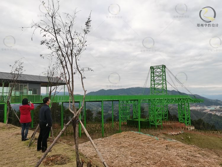 福建苏家山悬挑玻璃观光台