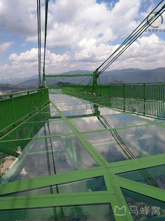 福建苏家山悬挑玻璃观光台